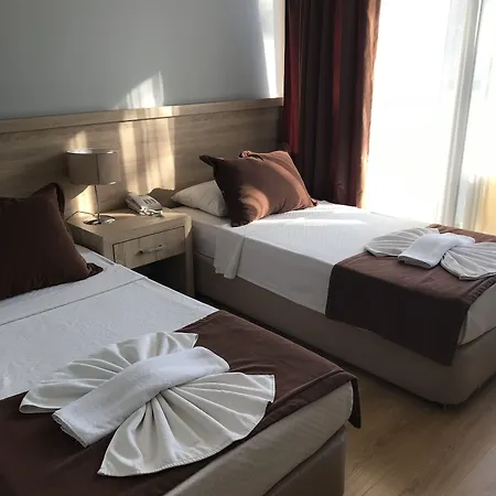 The Boutique 酒店 马尔马里斯